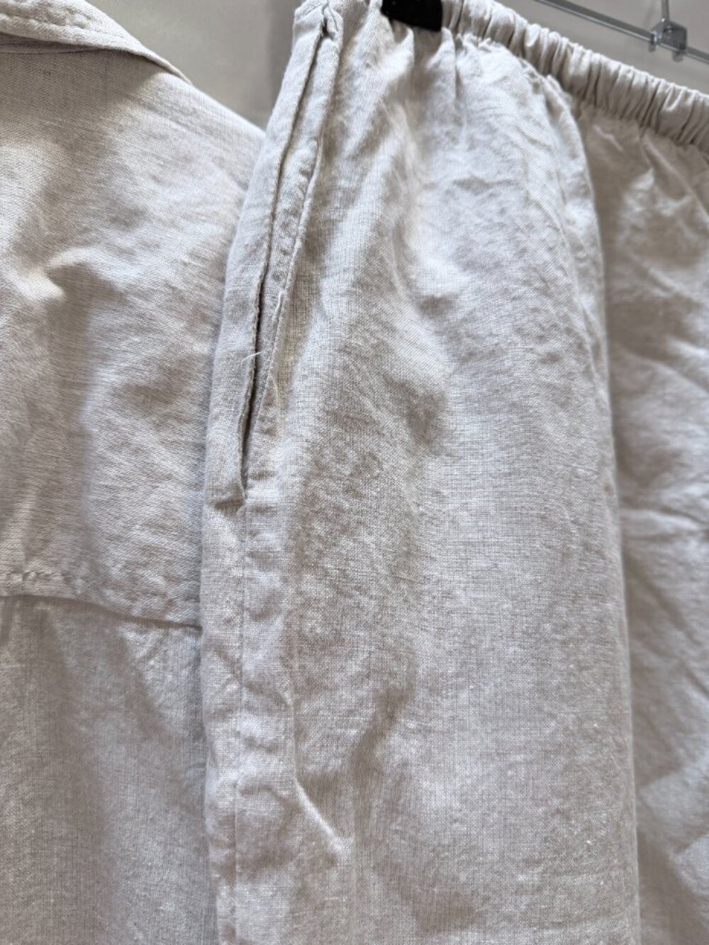Linen Set - Picture 7 of 8